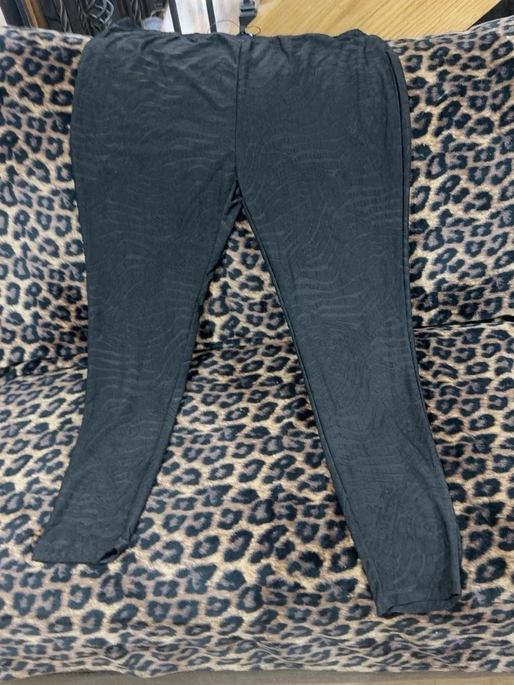 Fashion Nova Black Textured High-Rise Leggings